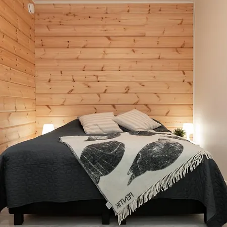 Private 2br In With Sauna & Free Parking *