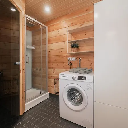Private 2br In With Sauna & Free Parking Vila Ruka