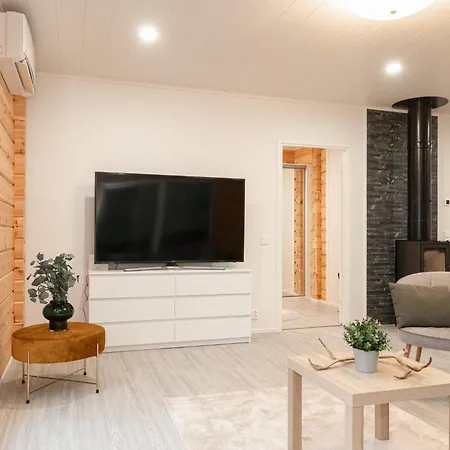 Private 2br In With Sauna & Free Parking Huvilat *